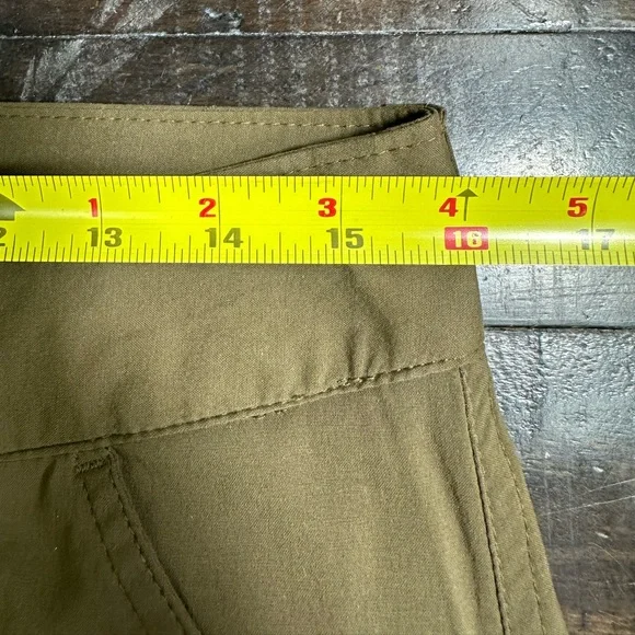 NWOT Columbia Women's Saturday Trail Stretch Pant in Army Green Size 8 - Picture 13 of 13